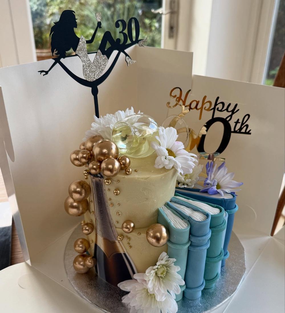 Thirtieth Gold and Daisies