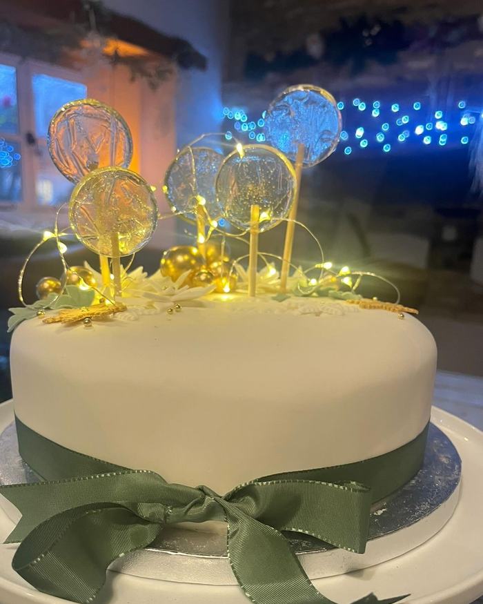 Gold Lights Celebration Cake
