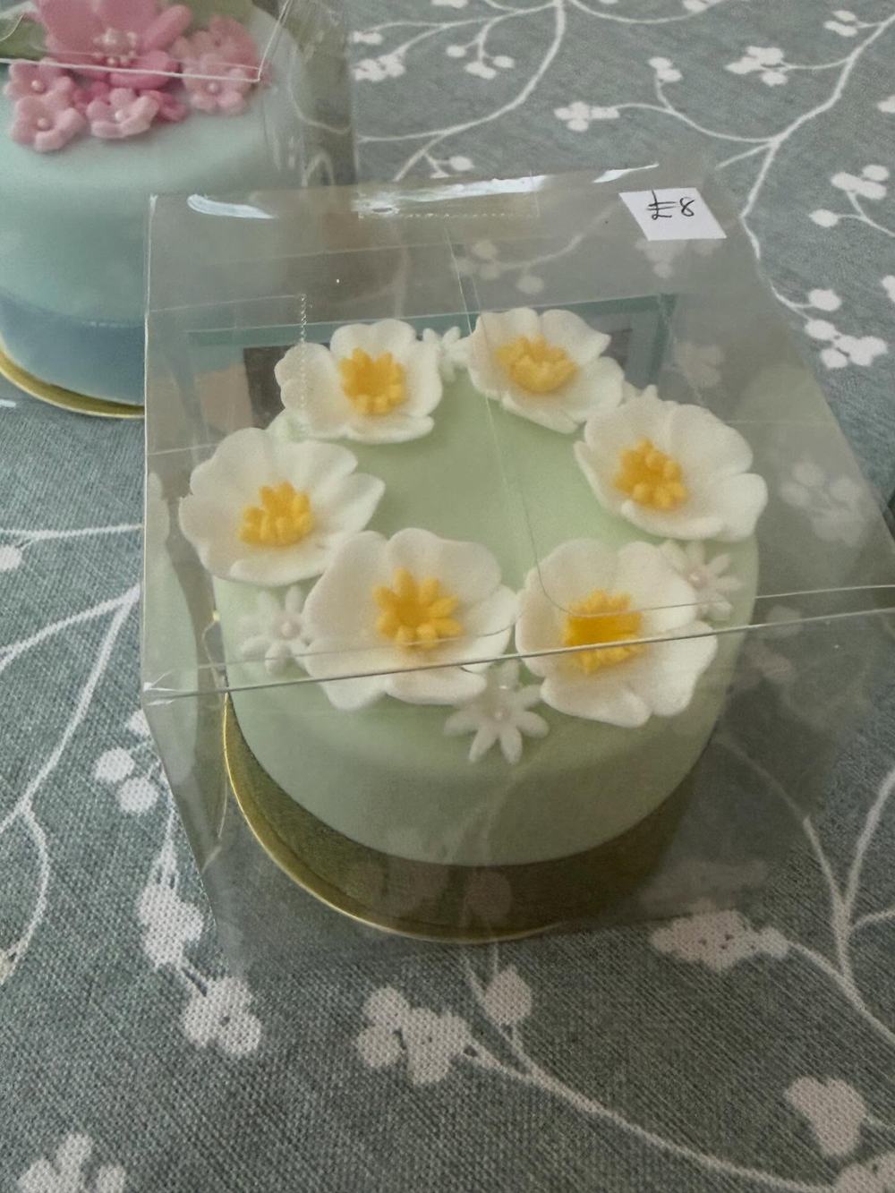 Sugar Flower Mini Cakes
