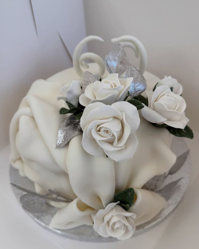 Ivory Rose and Silver Cake